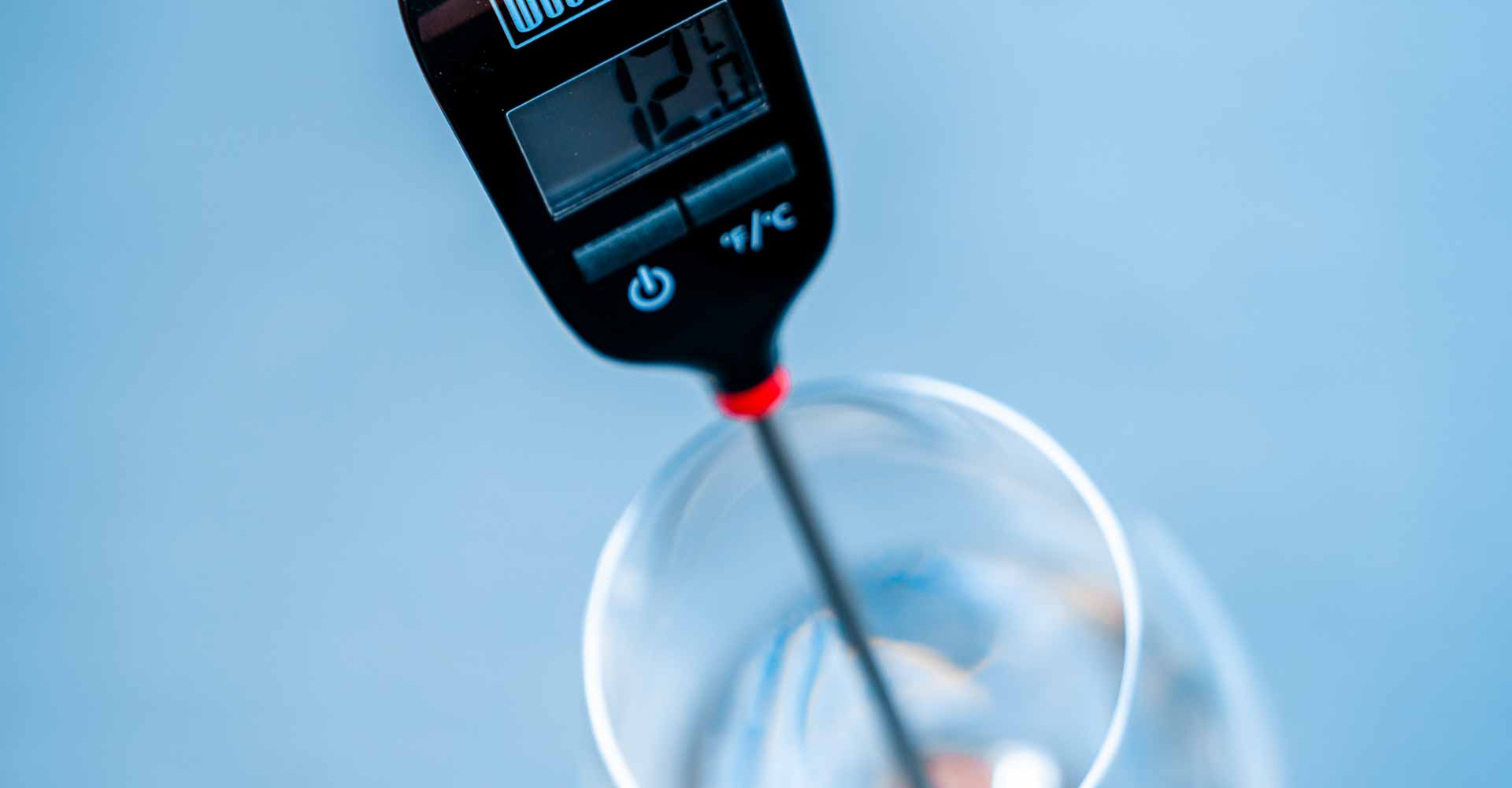 Když je víno moc studené – co se stane